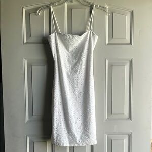 Windsor Elegant White Lace Dress - lined